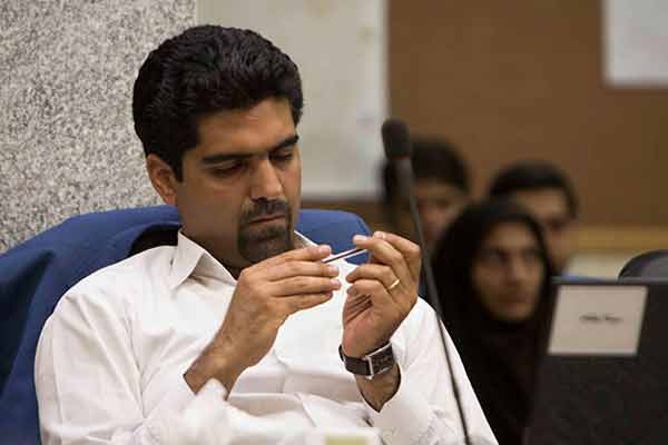 سپنتا نیکنام: پالس های مثبتی از مجمع تشخیص مصلحت می رسد/ هنوز عضو شورای شهر هستم اما در مرخصی